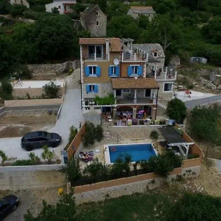 Diana With Pool, Sauna,playground, Villa *