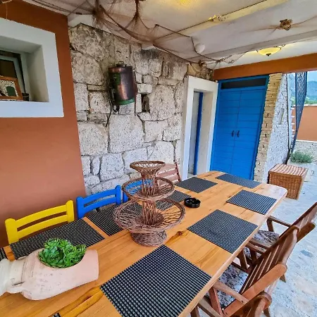 Villa Diana With Pool, Sauna,playground, Jesenice (Split-Dalmatia)