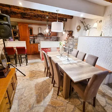 Diana With Pool, Sauna,playground, Villa