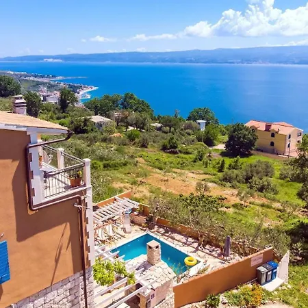 Diana With Pool, Sauna,playground, Villa *
