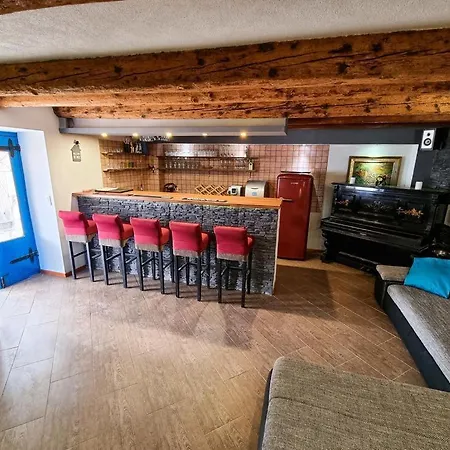 Diana With Pool, Sauna,playground, * Jesenice (Split-Dalmatia)