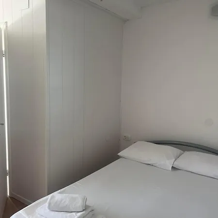 Diana With Pool, Sauna,playground, Jesenice (Split-Dalmatia)